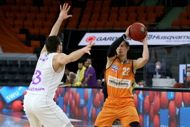 中进行了专 中进行了专