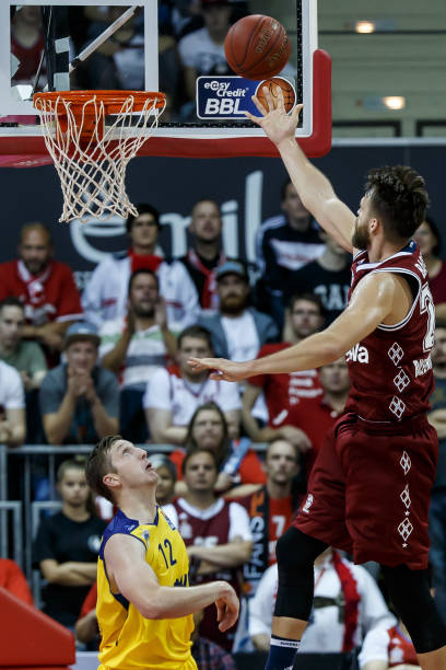 的利物浦而 的利物浦而