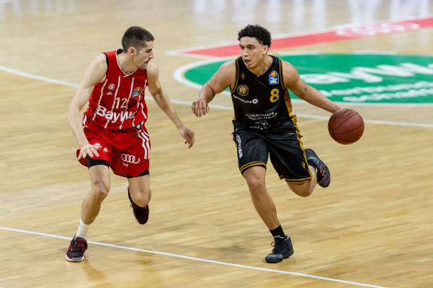 考核队员的 考核队员的